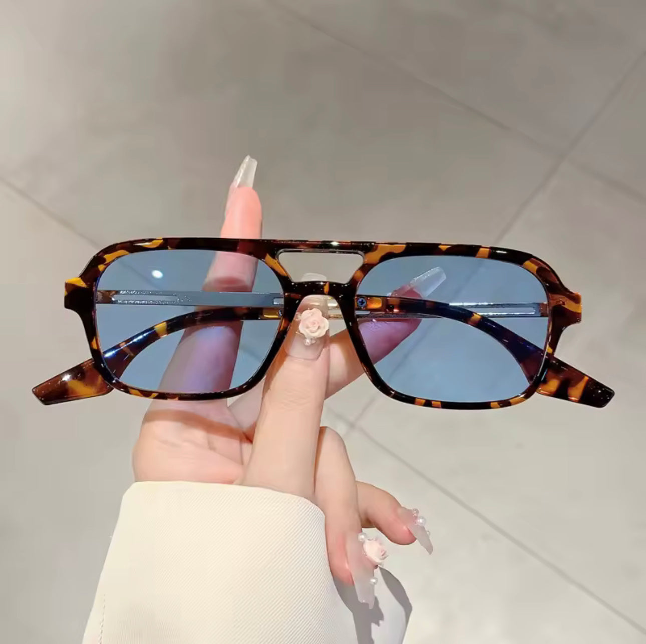 Retro Designer Style Sunglasses