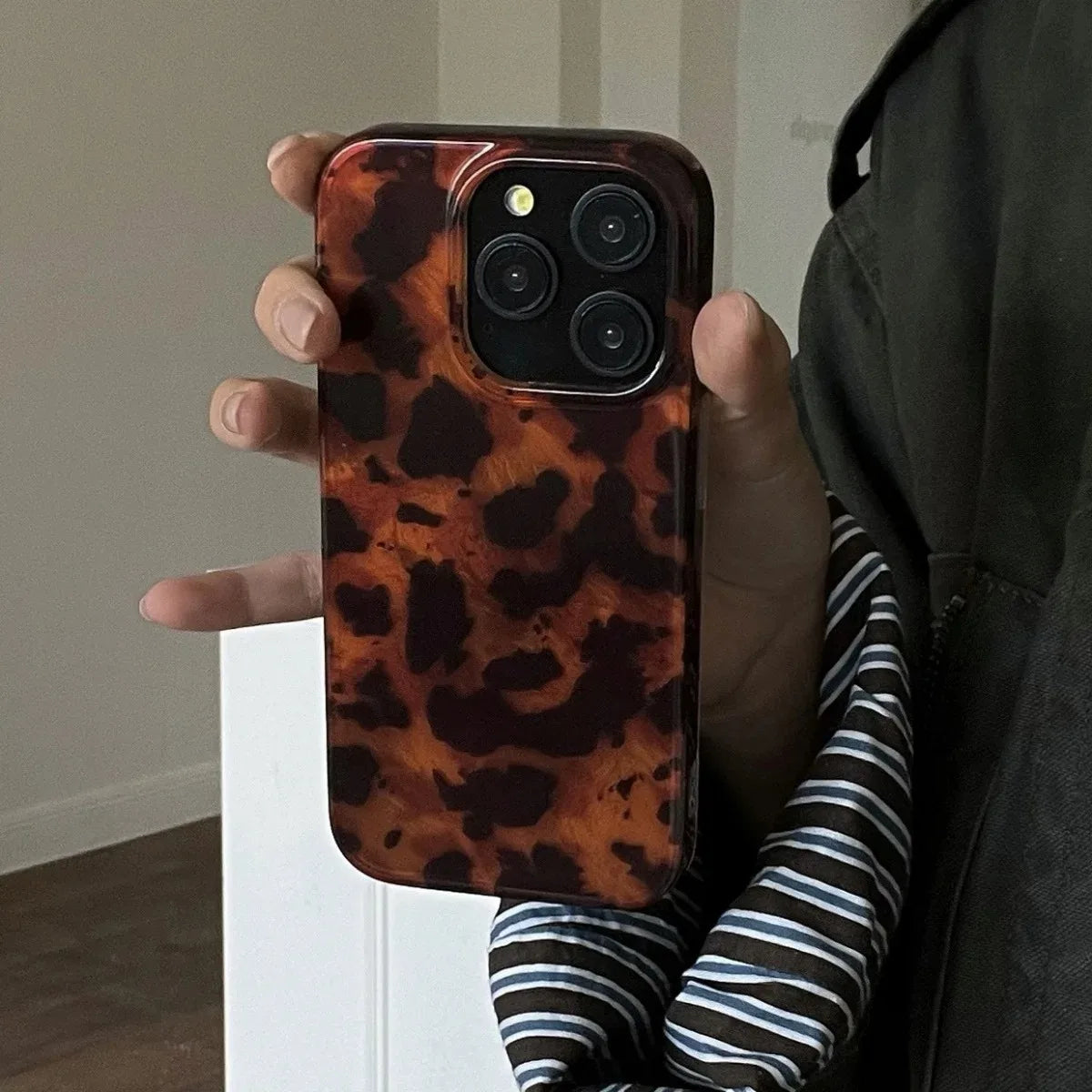 Retro Amber Texture Leopard Print iPhone Case