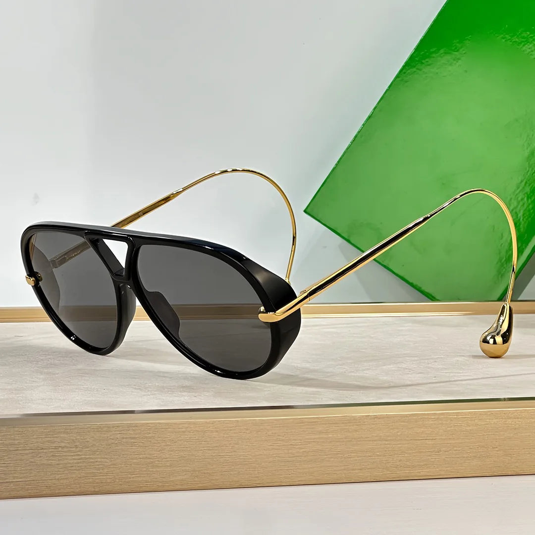 Oversized Vintage Style Pilot Sunglasses