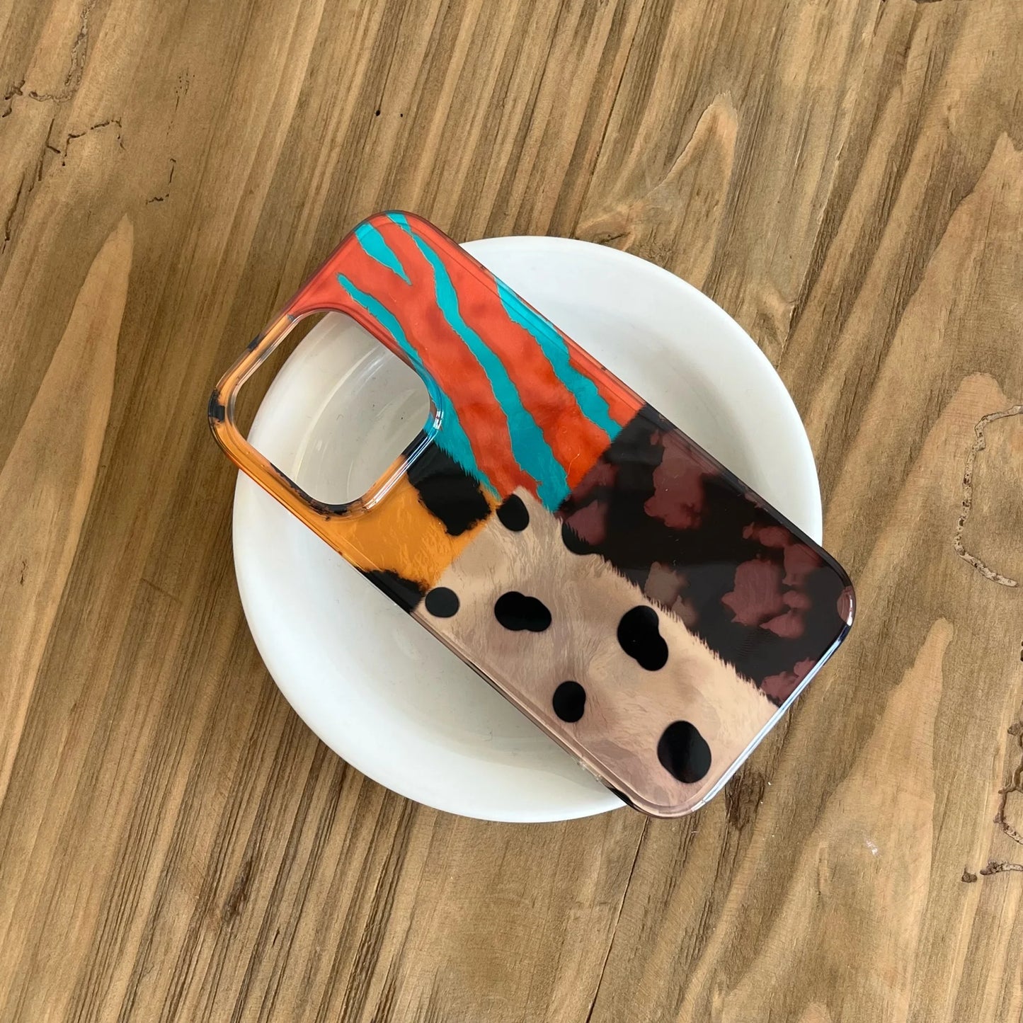 Retro Multi Color Leopard Pattern iPhone Case