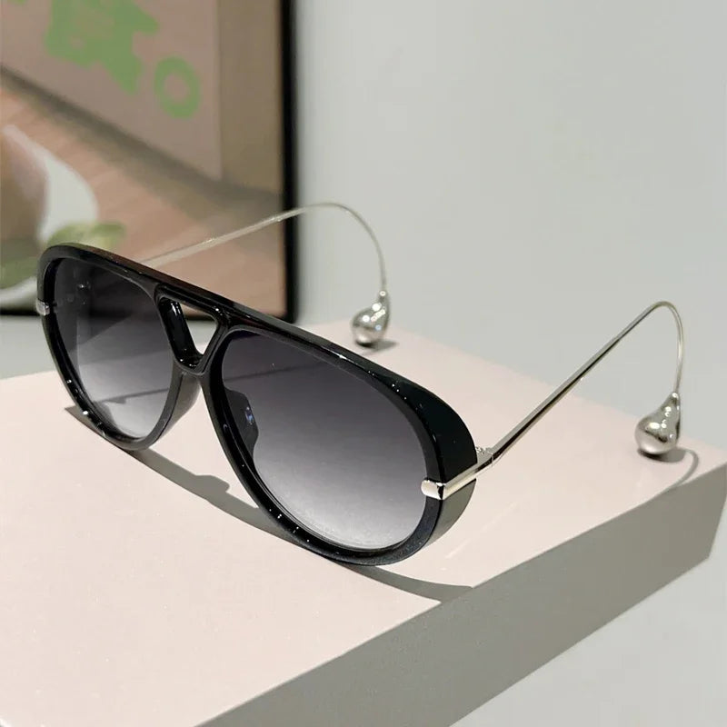 Oversized Vintage Style Pilot Sunglasses