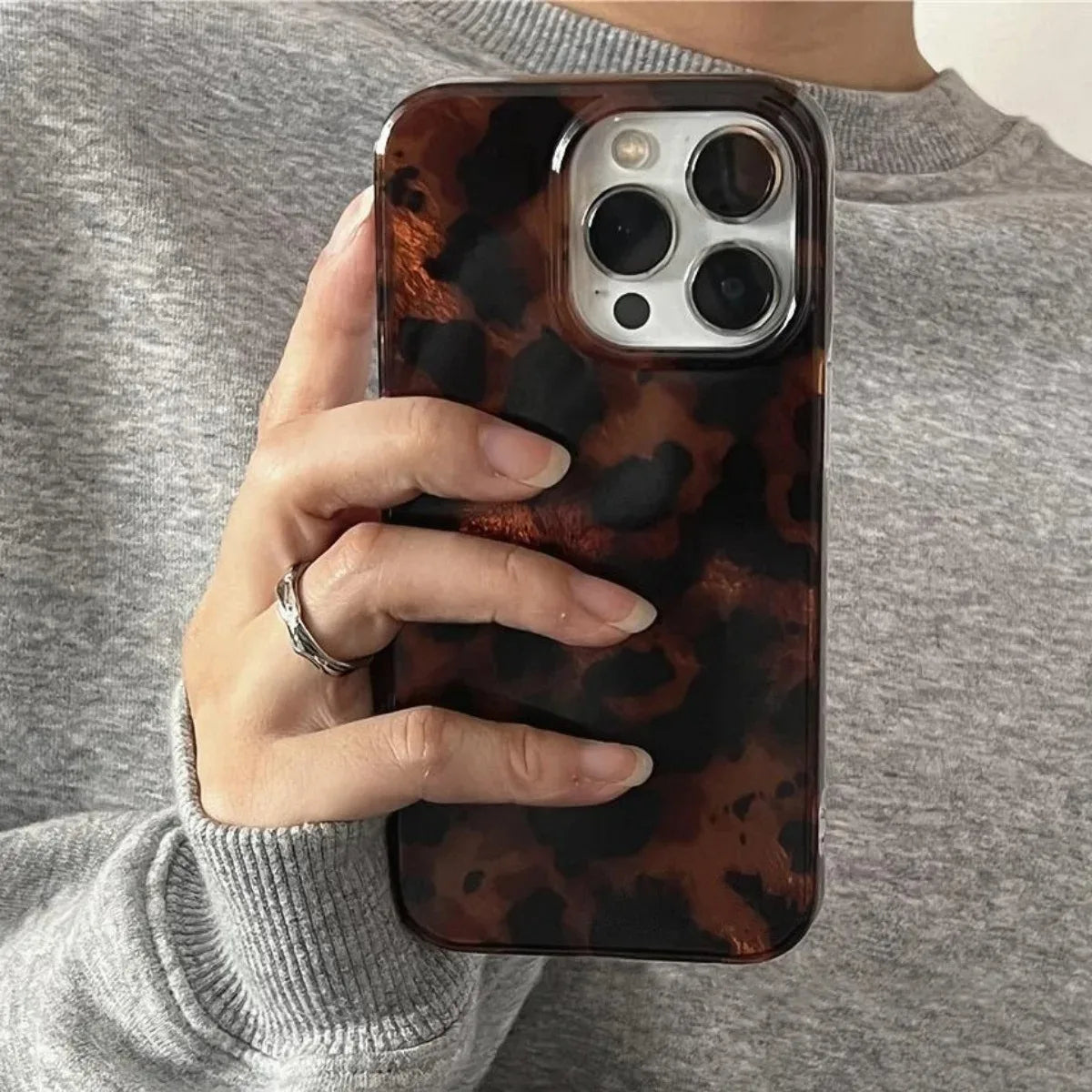 Retro Amber Texture Leopard Print iPhone Case