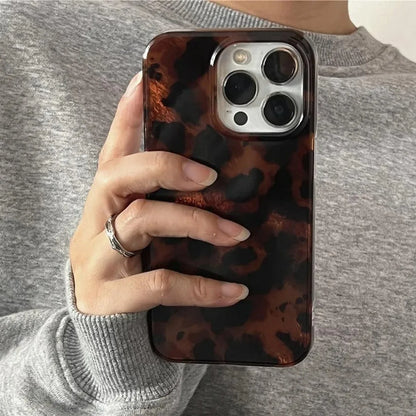 Retro Amber Texture Leopard Print iPhone Case